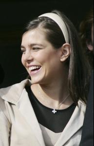 78166_Charlotte_Casiraghi_5_122_301lo.jpg