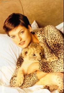 linda_in_leopard.jpg