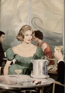 green_dress.JPG
