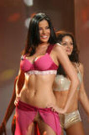 th_038_Aida_Yespica.jpg