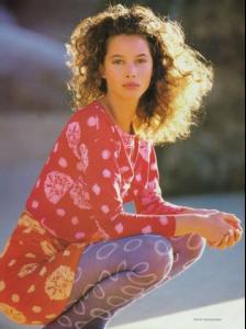 christyturlington571x76jv3.jpg