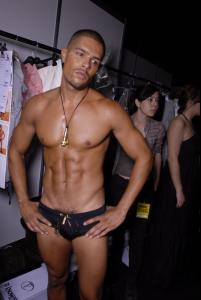 Backstage_Dsquared_Spring_Summer_2009_Mens__187__jpg.jpg