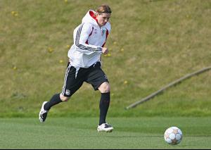 Torres2104_468x331.jpg