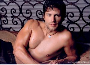 gregvaughan_p_modeling155.jpg