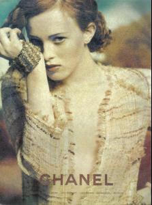 20088_chanel9_122_1080lo.jpg