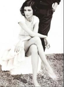 00888_Chanel04_122_584lo.jpg