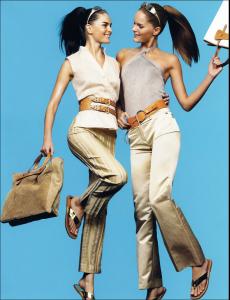 69100_EscadaSport_Ver4C36A3o2004_cat_unk_14_AnouckLepere_MarcelleBittar_122_66lo.jpg