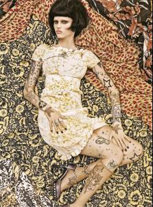 98114_VOGUE_PATTERNS_Vogue_Italia_Dec_2007_Steven_Meisel_nv07_122_1117lo.jpg