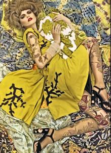 98125_VOGUE_PATTERNS_Vogue_Italia_Dec_2007_Steven_Meisel_nv12_122_226lo.jpg