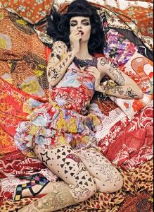 98239_VOGUE_PATTERNS_Vogue_Italia_Dec_2007_Steven_Meisel_nv08_122_780lo.jpg