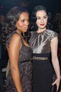 91774_Dita_Von_Teese_celebrity_city_004_122_154lo.JPG