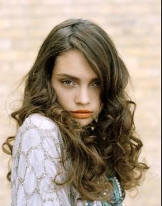 kika_rose_ridley995.jpg