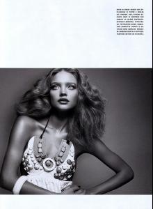 nat_Vogue_IT_Mar_03__Enthralling_by_Mert_Alas___Marcus_Pigott_LJ__sinfulcesar8.jpg