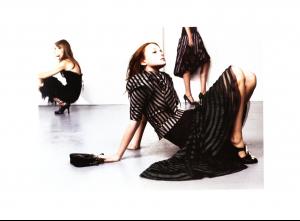 heather_Louis_Vuitton_FW_04_Catalog_modernnight__jssy4ever3.jpg