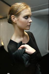 nat_Yves_Saint_Laurent_Spring_2003_Backstage8.jpg