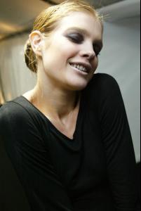 nat_Yves_Saint_Laurent_Spring_2003_Backstage93.jpg