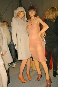 irina_Sonia_Rykiel_Fall_2007_Backstage_3.jpg