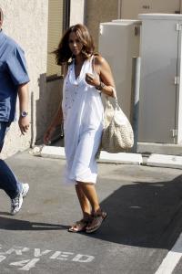 Halle_heading_to_the_dentist_37.jpg