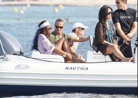 Naomi_Campbell_French_Riviera_09.jpg