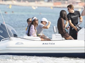 Naomi_Campbell_French_Riviera_19.jpg