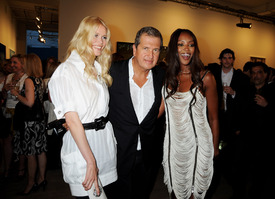 Naomi_Campbell_at_the_Obsessed_By_You_exhibition_05.jpg