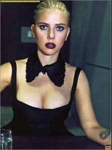 Nathalie_Portman_Scarlett_Johansson__Vanity_Fair_n_16_2008_02.jpg