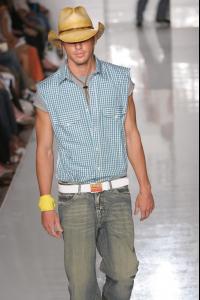 d582d_adam_senn.jpg