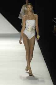 NadejdaSavcovaGottexRTWSpringSummer2007118.jpg