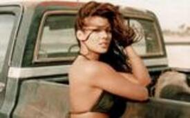 th_w_Ali_Landry-1600_1000-01_duke3d.jpg