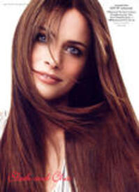 th_amanda_peet-tresemme-02.jpg