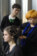 th_d9000a42593251.gif