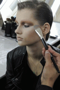 th_ee383142622184.gif