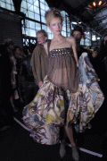 th_33e50e22394349.gif