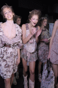th_268b7e22394648.gif