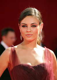 Mila_Kunis_010.jpg