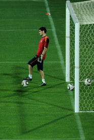 Spain Training Session i5M5NXh_m90l.jpg