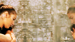 post-17085-0-1446088549-74353_thumb.gif