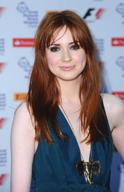 KarenGillan_2011GreatOrmondStreetF1Party_July6th_005.jpg