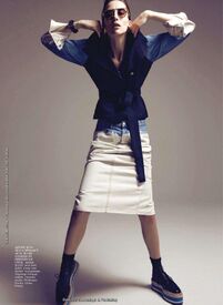 Flare_2011-08_www.storemags.com_07_1.jpg