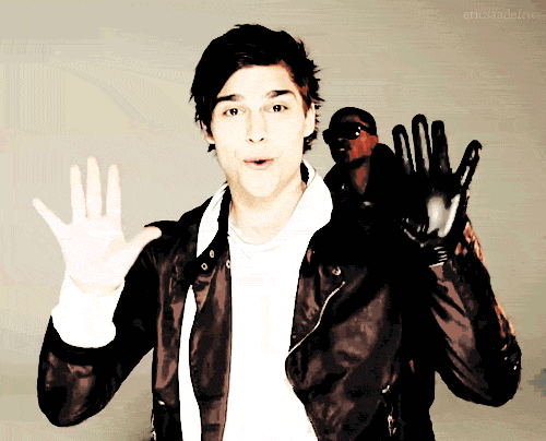 post-36249-0-1446114035-91015_thumb.gif