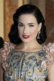 DitavonTeese40.jpg