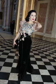 DitavonTeese44.jpg