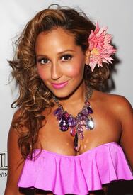 AdrienneBailon_NicolitaSwimwearshow_Miami_180711_013.jpg