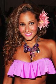 AdrienneBailon_NicolitaSwimwearshow_Miami_180711_025.jpg