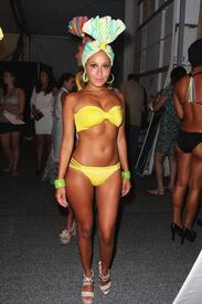 AdrienneBailon_NicolitaSwimwearshow_Miami_180711_027.jpg
