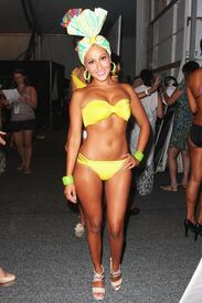 AdrienneBailon_NicolitaSwimwearshow_Miami_180711_029.jpg