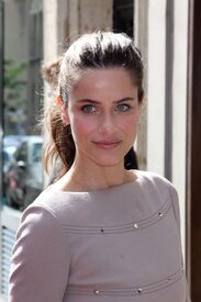 AmandaPeet_ValentinoFashionShow_PFW_060711_004.jpg