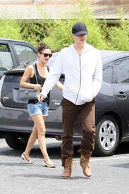 RachelBilson_ShoppingTheRacketDoctor_LosFeliz_070711_028.jpg