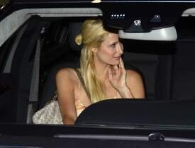 Paris Hilton - leaving Nobu-Restaurant in Malibu (7).jpg