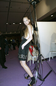 CacharelSpring2007Backstage8Ntju_-HvoVx.jpg